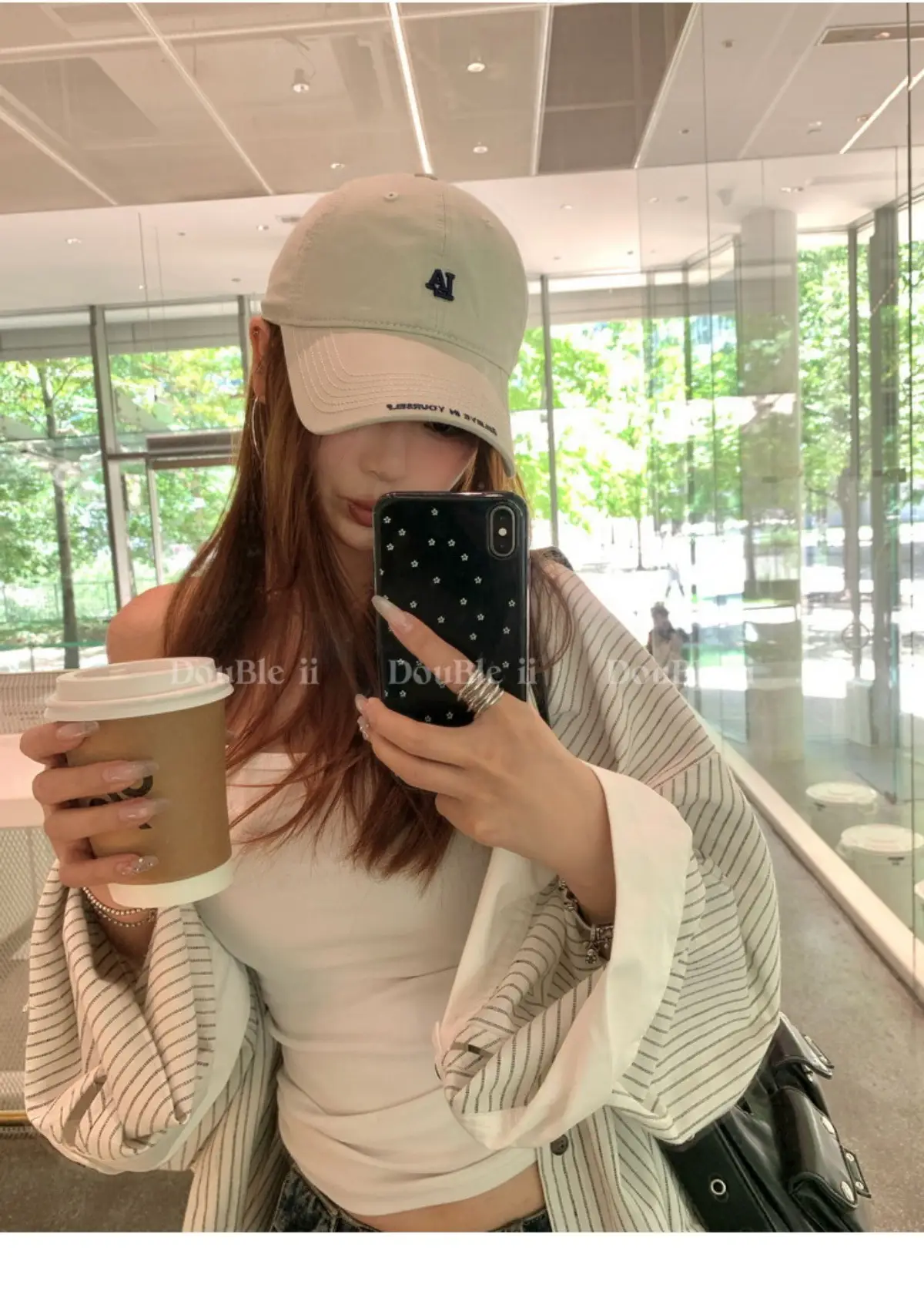 Women Baseball Cap with Letter Embroidery Beige — feature 8