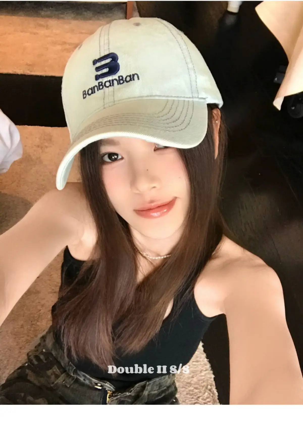 Double I I Women Baseball Cap with Embroidered Letter — feature 12