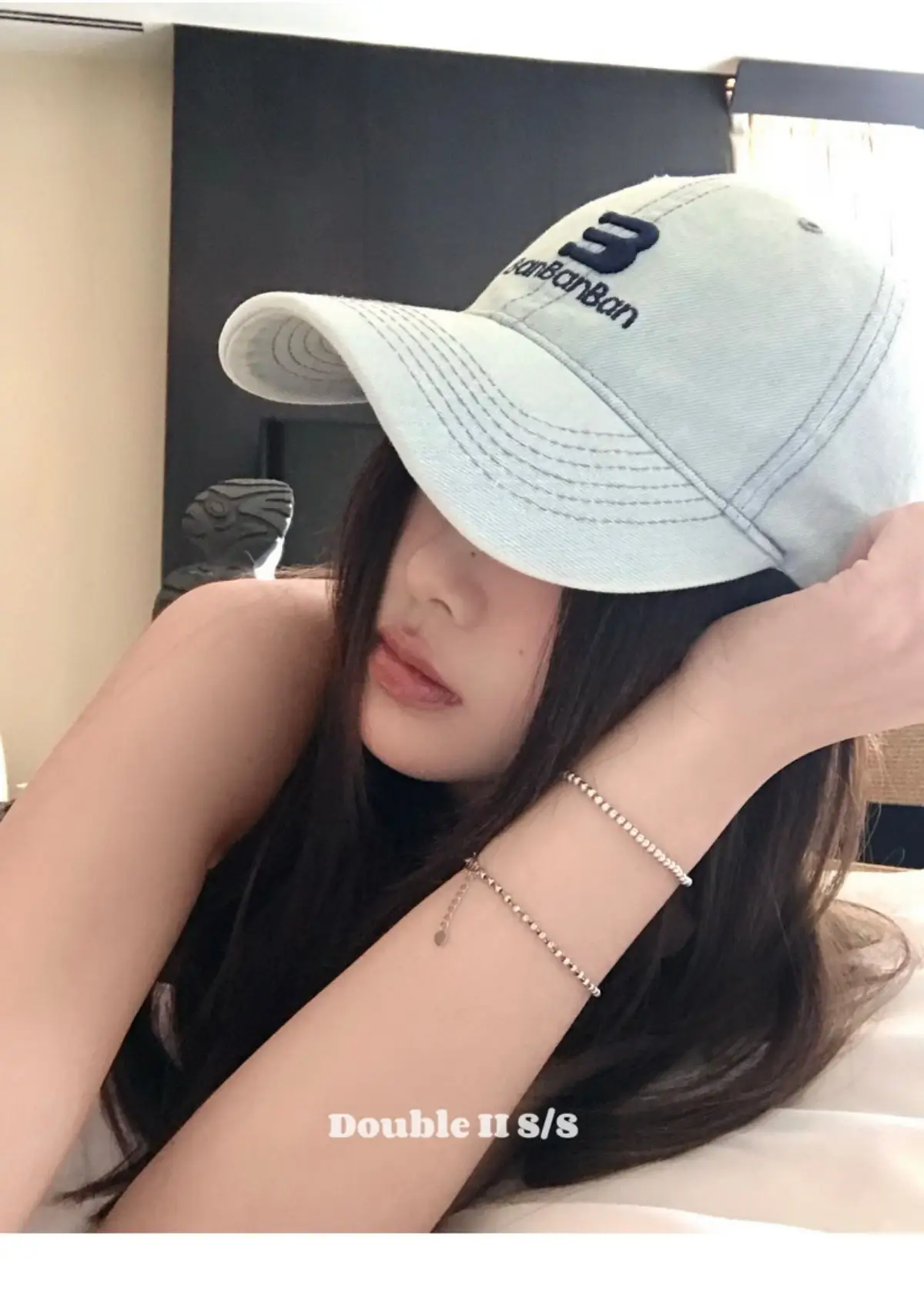 Double I I Women Baseball Cap with Embroidered Letter — feature 6