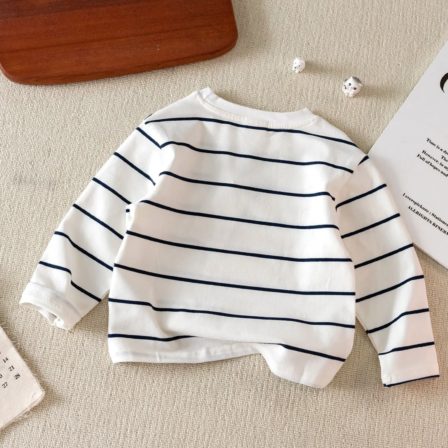 Children Long Sleeve T-Shirt White Cartoon Bear 2025 - Image 5