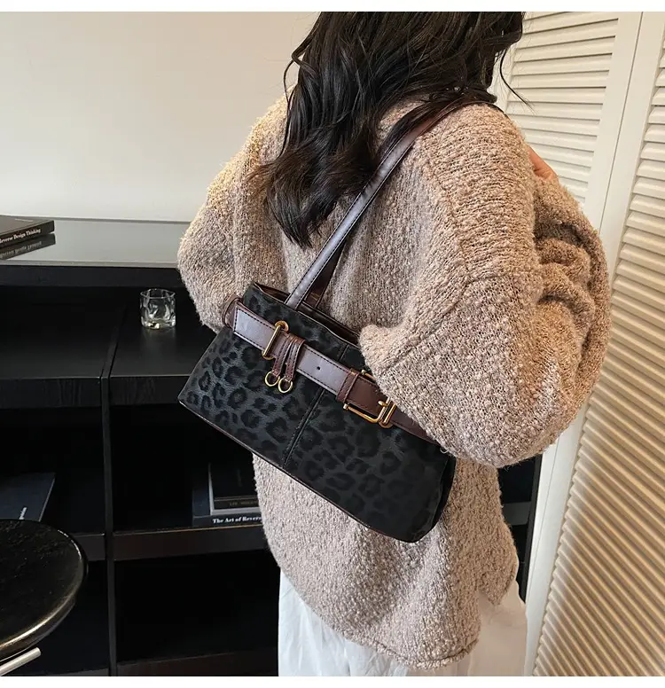 Women's Black Leopard Print Belt Buckle Shoulder Bag 2026 — feature 15