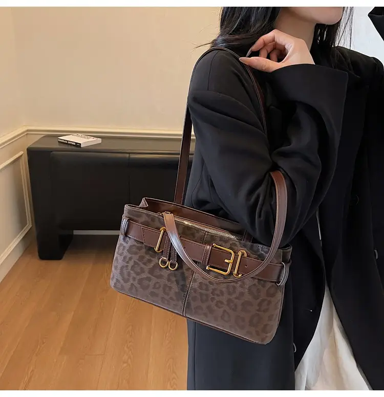 Women's Black Leopard Print Belt Buckle Shoulder Bag 2026 — feature 19