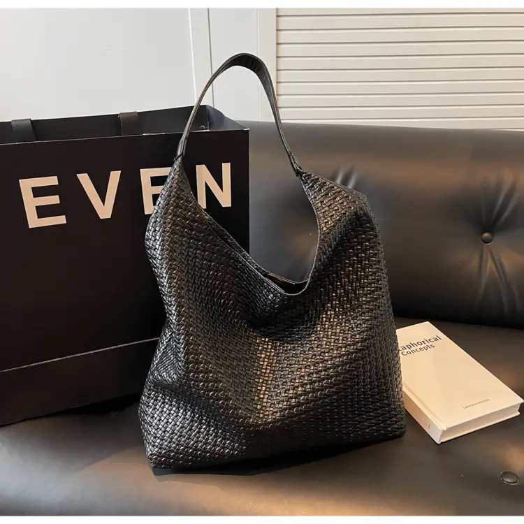 Black Textured Shoulder Bag for Women 2025 — feature 14