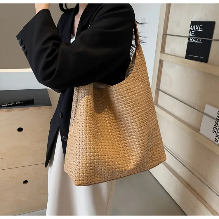 Black Textured Shoulder Bag for Women 2025 — feature 24