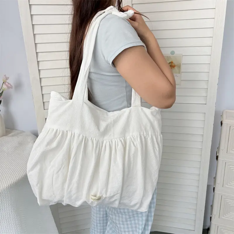 White Pleated Shoulder Bag Large Capacity Korean Canvas — feature 45