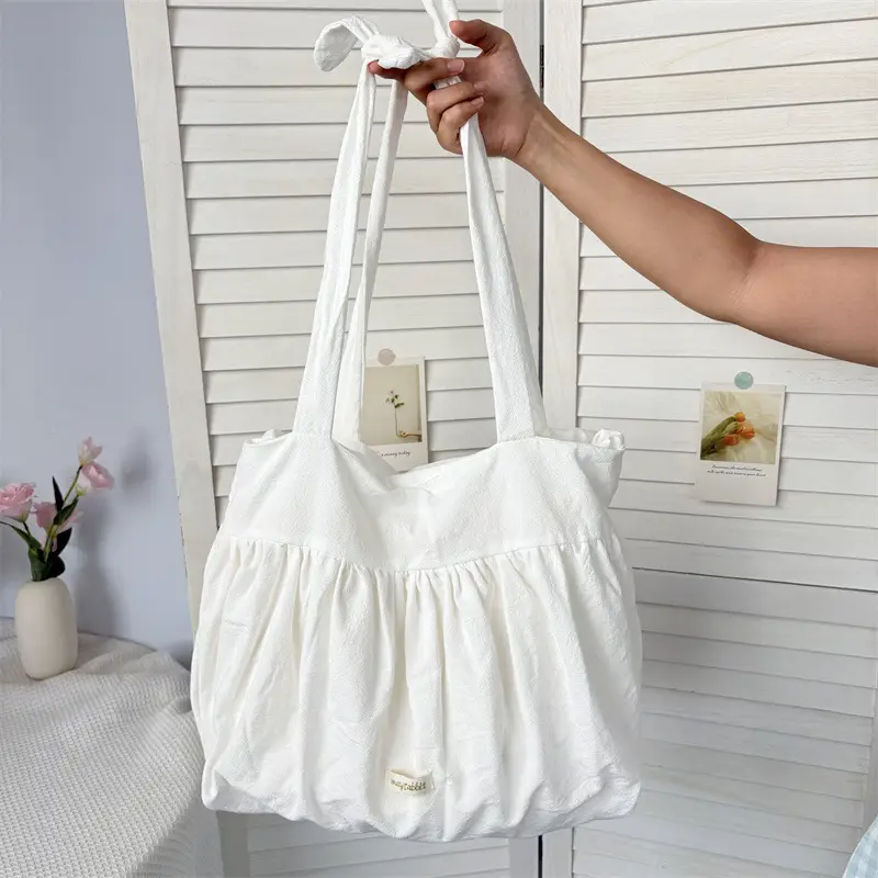 White Pleated Shoulder Bag Large Capacity Korean Canvas — feature 48