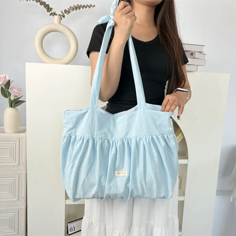 White Pleated Shoulder Bag Large Capacity Korean Canvas - Image 5