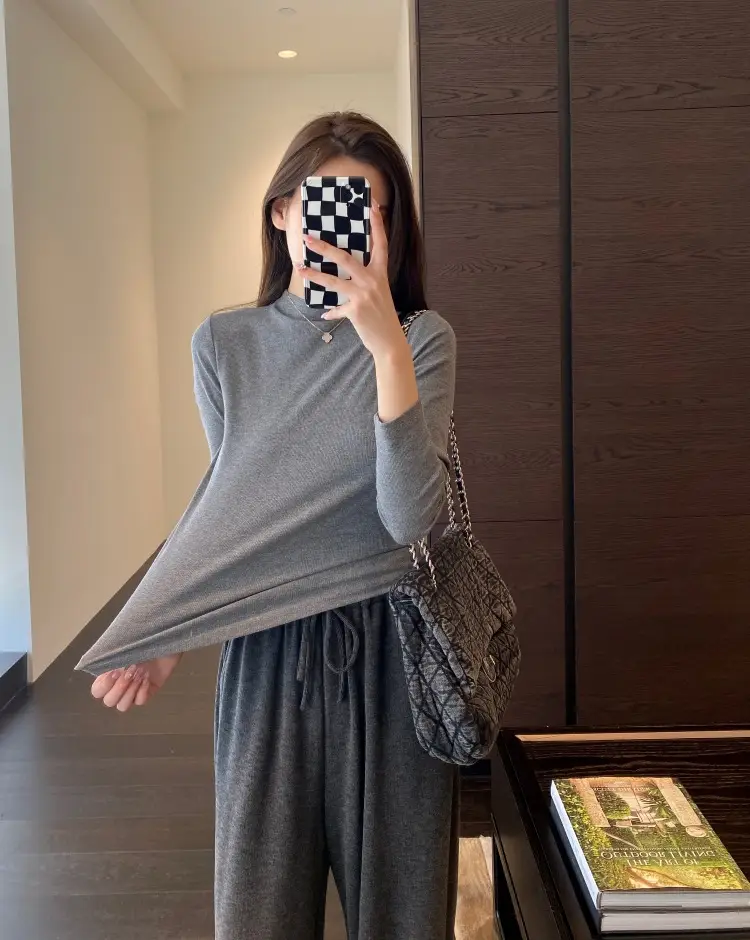 【Special Offer, No Returns or Exchanges】A Must-Have for Spring and Autumn, Layered Wear, Round Neck, Semi-High Collar, Long-Sleeve T-Shirt for Women in Autumn — feature 13