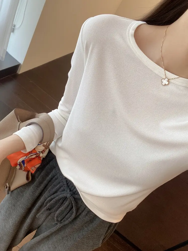 【Special Offer, No Returns or Exchanges】A Must-Have for Spring and Autumn, Layered Wear, Round Neck, Semi-High Collar, Long-Sleeve T-Shirt for Women in Autumn — feature 30