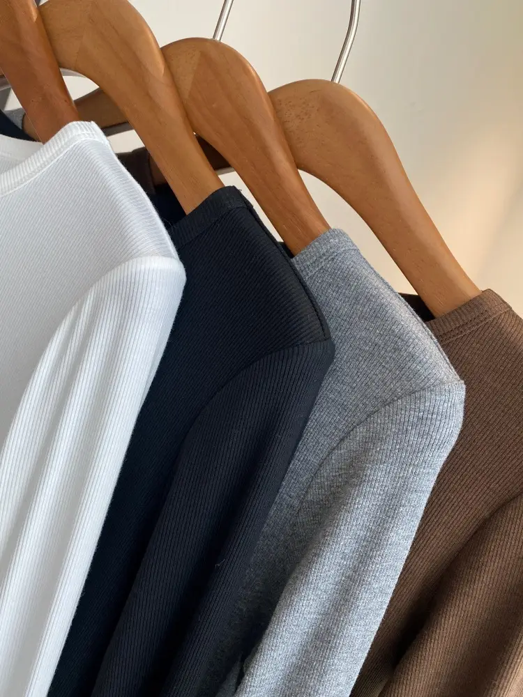 【Special Offer, No Returns or Exchanges】A Must-Have for Spring and Autumn, Layered Wear, Round Neck, Semi-High Collar, Long-Sleeve T-Shirt for Women in Autumn — feature 41