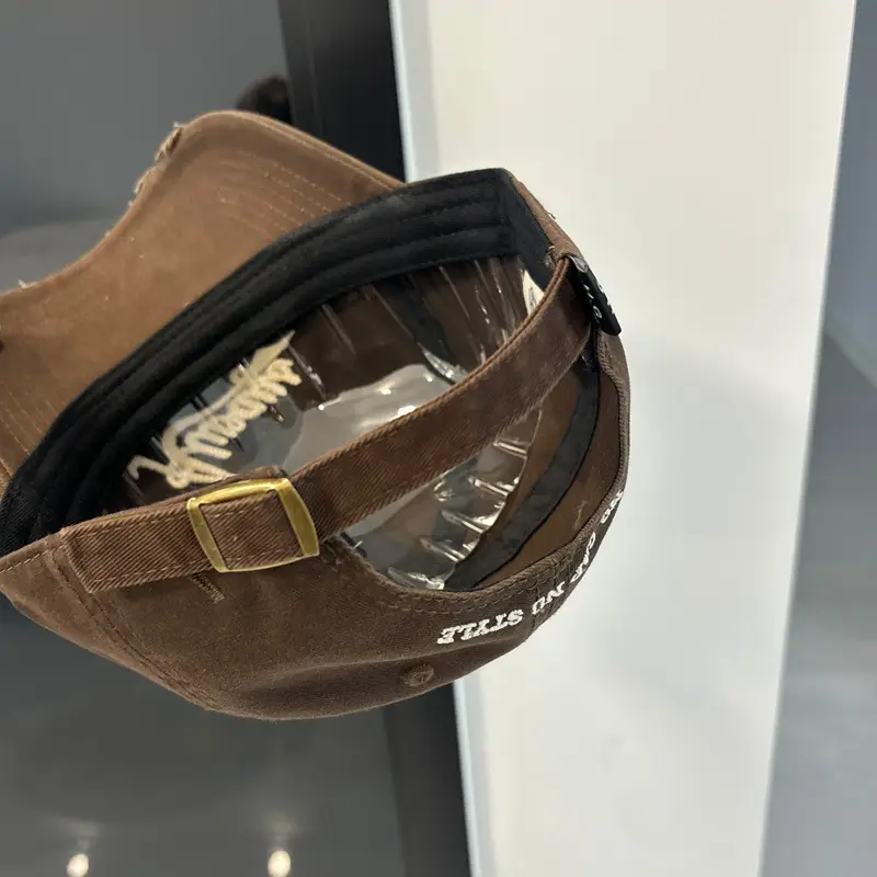 2025 New American Retro Brown Baseball Cap for Women — feature 13