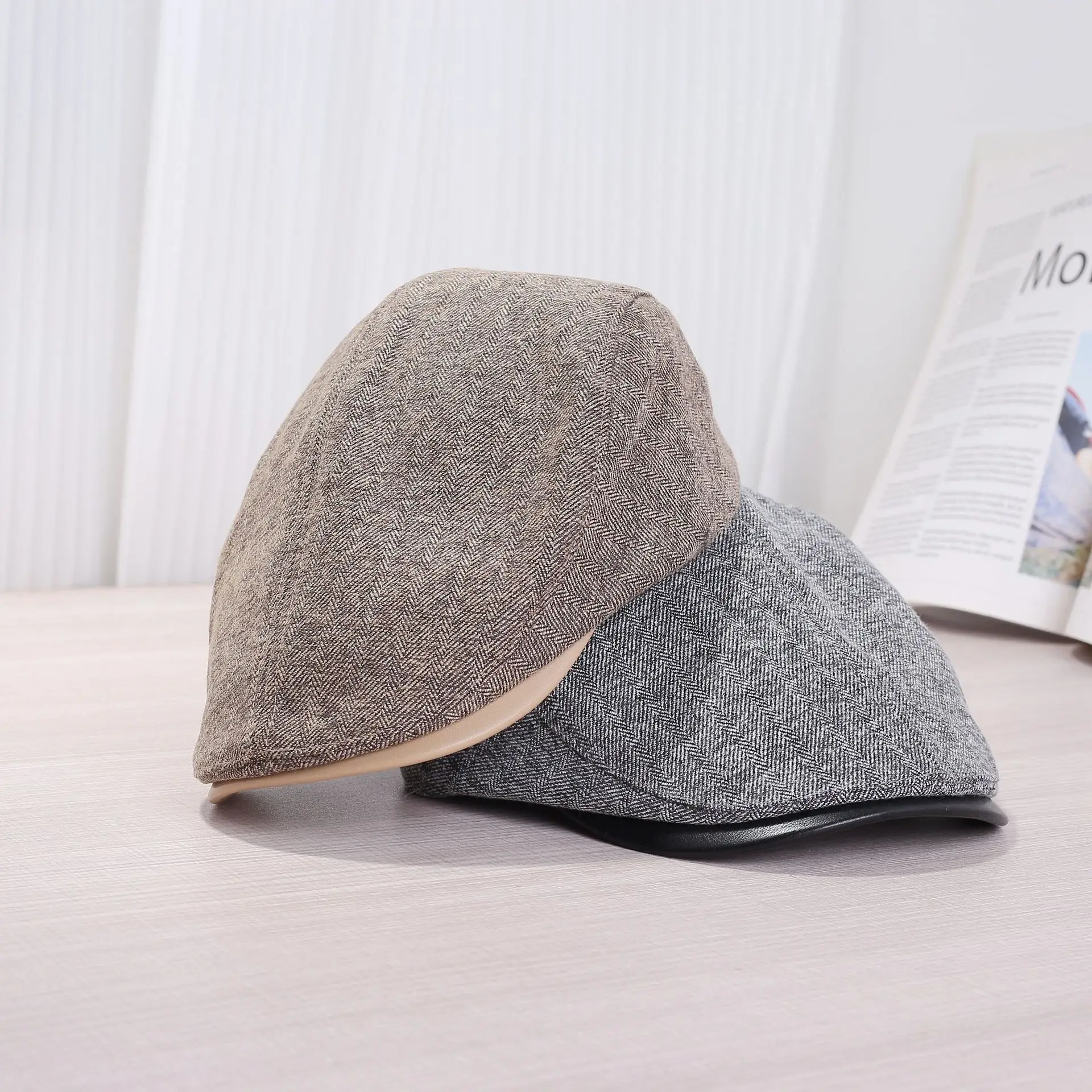 Men Women Grey Korean Style Peaked Cap - Image 5