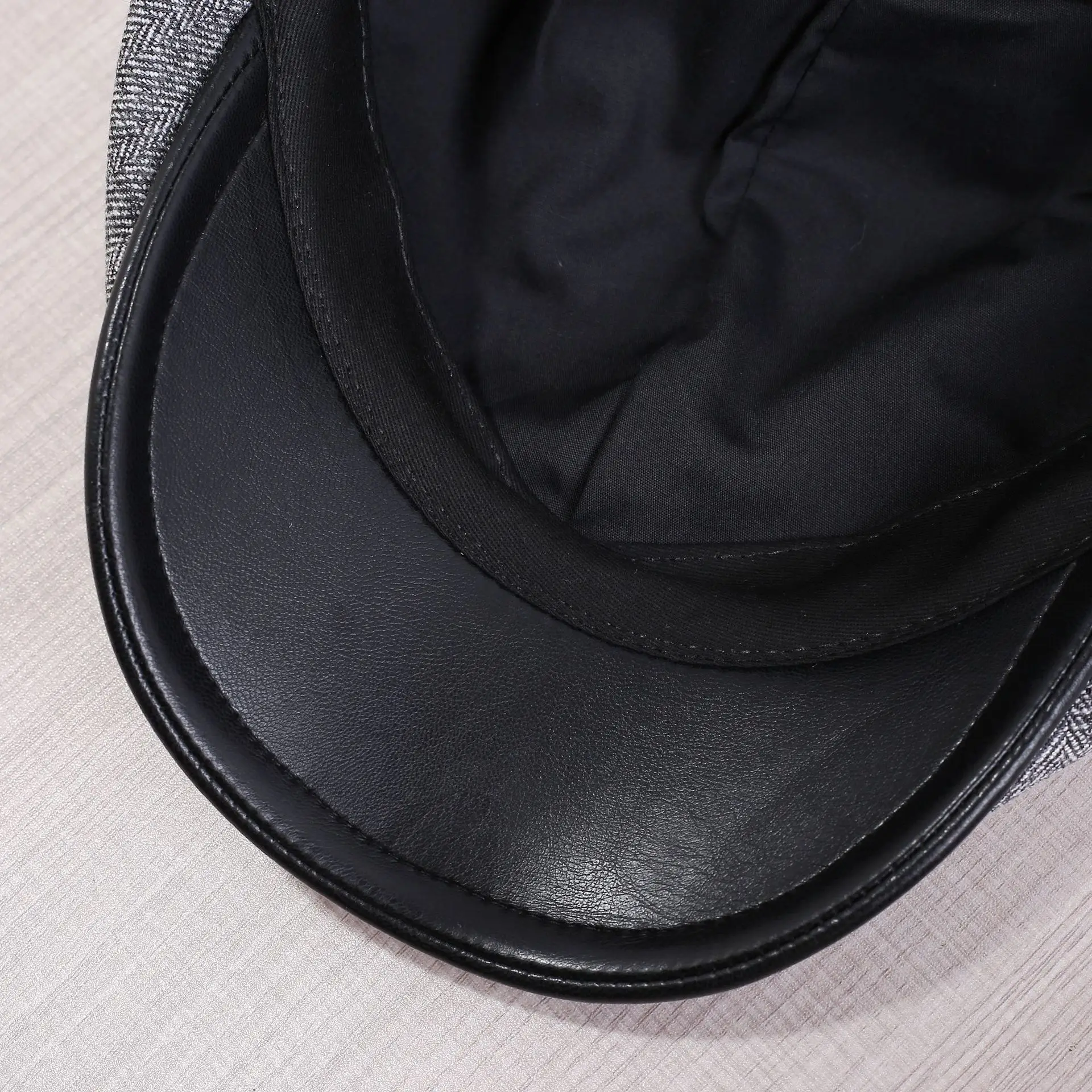 Men Women Grey Korean Style Peaked Cap — feature 12