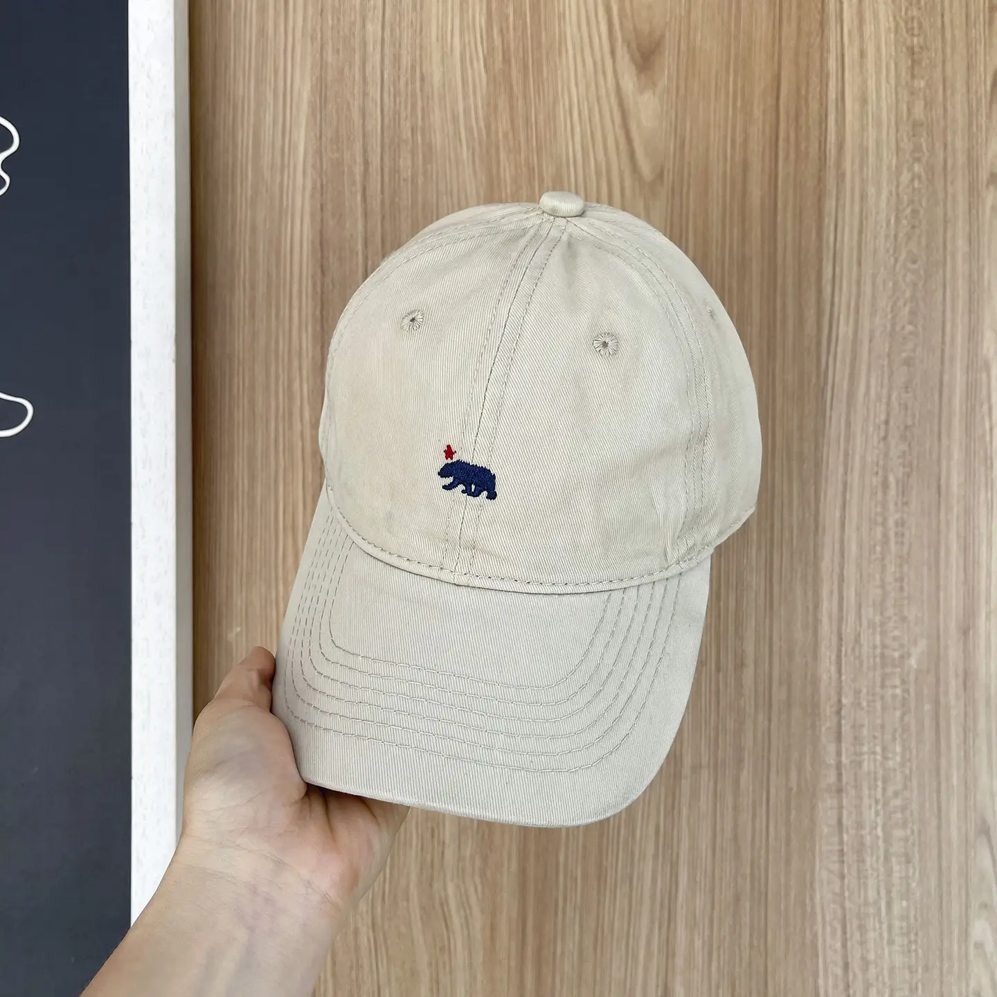 Beige Peaked Baseball Cap for Boys Girls Outdoor Travel Sun Protection — feature 10