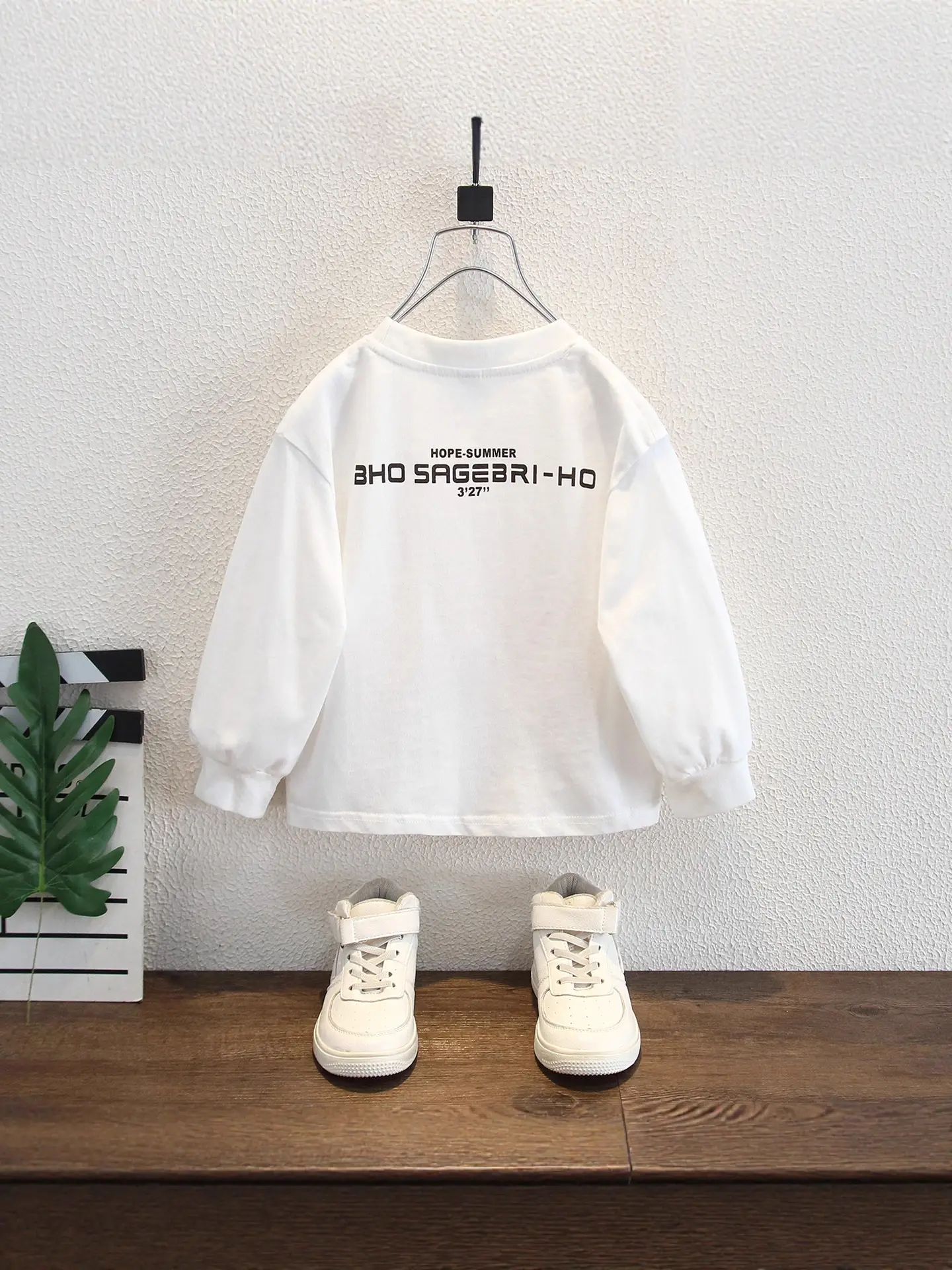 White Long-Sleeved Baby T-Shirt for Boys Autumn - Image 6