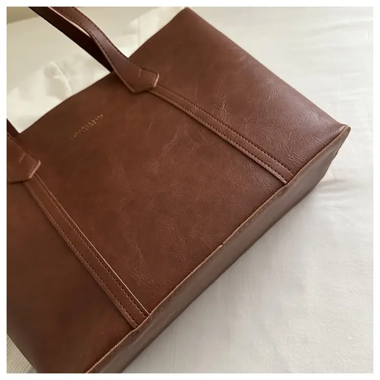 Women Retro Tote Bag Large Capacity Leather Shoulder Bag — feature 15