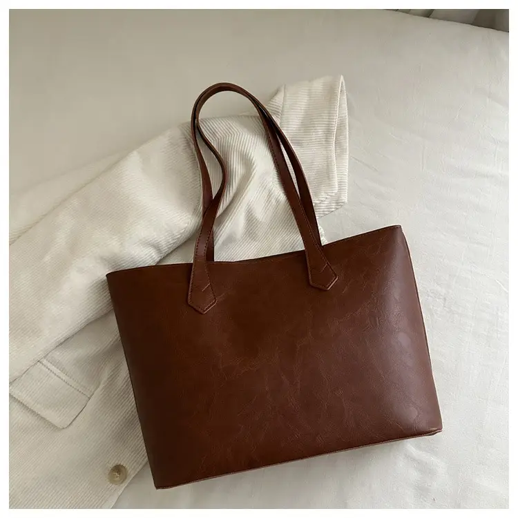 Women Retro Tote Bag Large Capacity Leather Shoulder Bag — feature 18