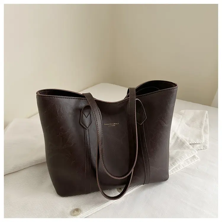 Women Retro Tote Bag Large Capacity Leather Shoulder Bag — feature 27