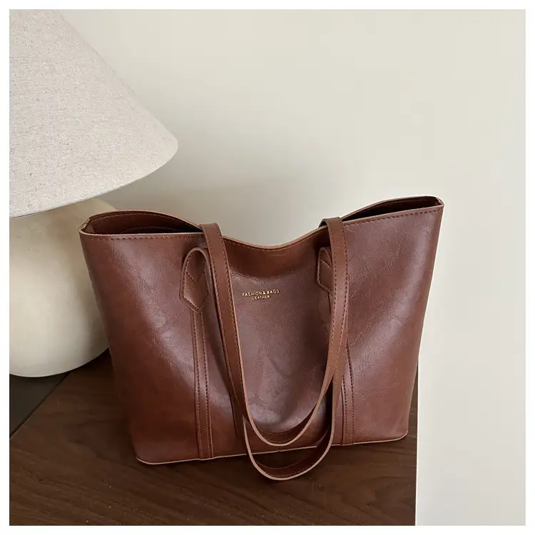 Women Retro Tote Bag Large Capacity Leather Shoulder Bag — feature 37