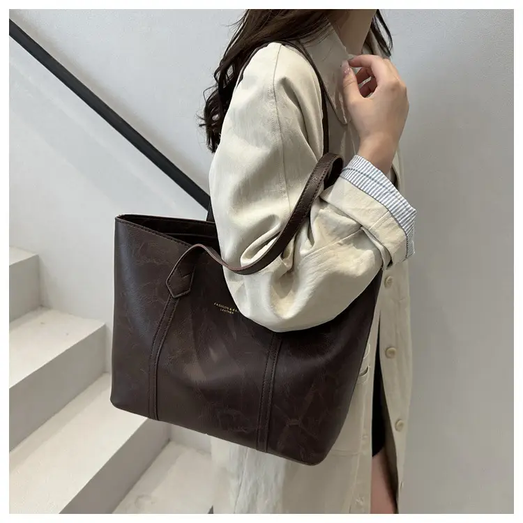Women Retro Tote Bag Large Capacity Leather Shoulder Bag — feature 46