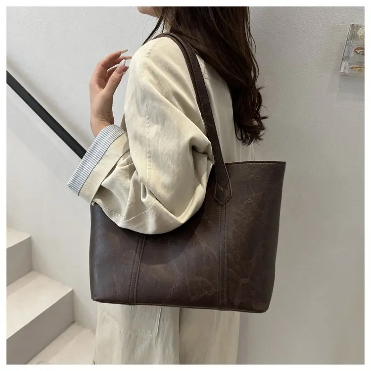 Women Retro Tote Bag Large Capacity Leather Shoulder Bag — feature 49