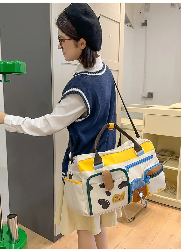 Japanese High-End Travel Bag with Crossbody Strap & Color-Blocking Design — feature 11