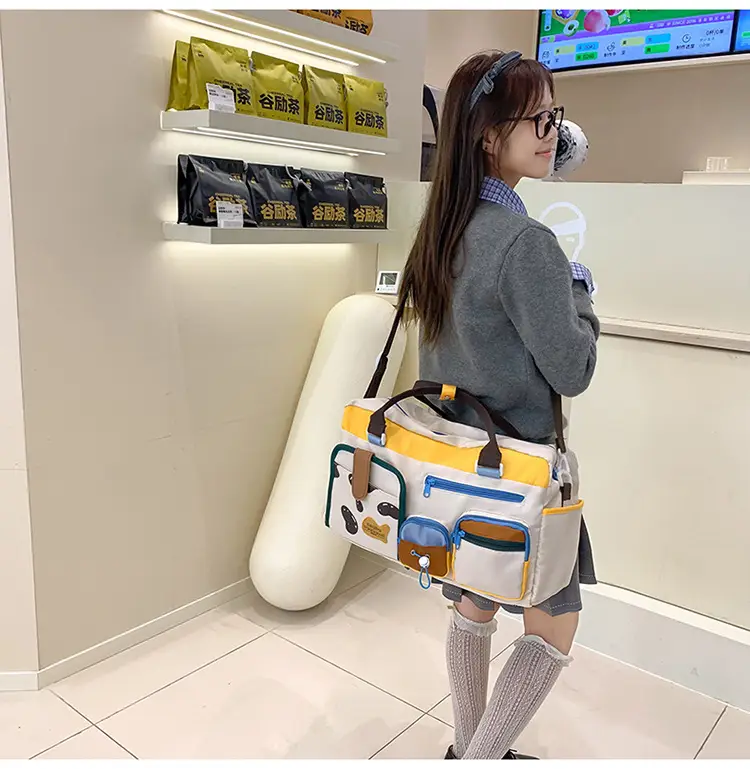 Japanese High-End Travel Bag with Crossbody Strap & Color-Blocking Design — feature 14