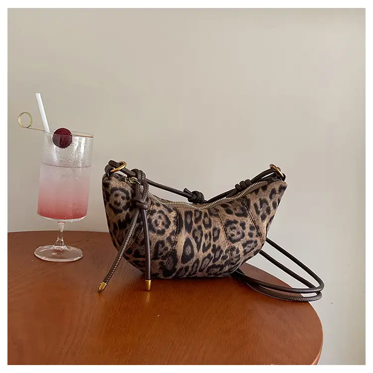 Leopard Print Crossbody Bag for Women Hot Girl Fashion — feature 19
