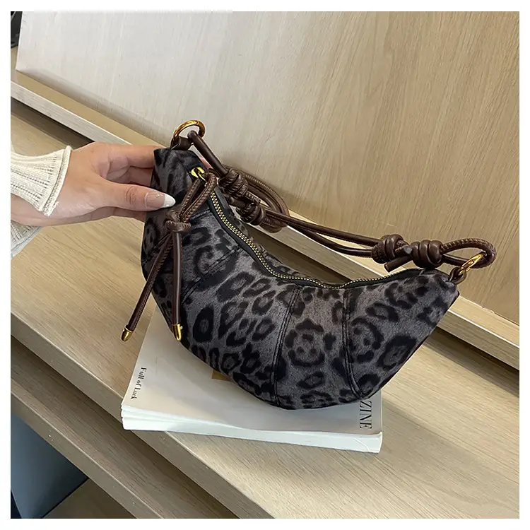Leopard Print Crossbody Bag for Women Hot Girl Fashion — feature 26