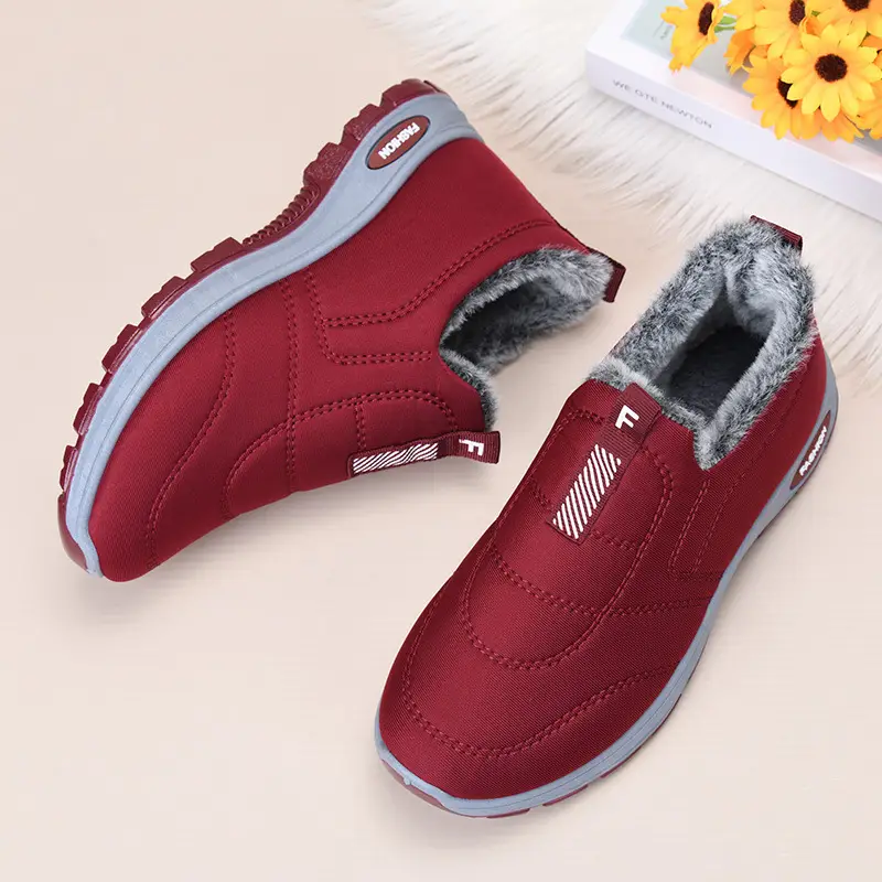 Winter Warm Slip-On Snow Boots for Women, Cotton-Lined, Thickened, Soft-Soled Cotton Boots for Middle-Aged and Elderly Women in Winter — feature 11