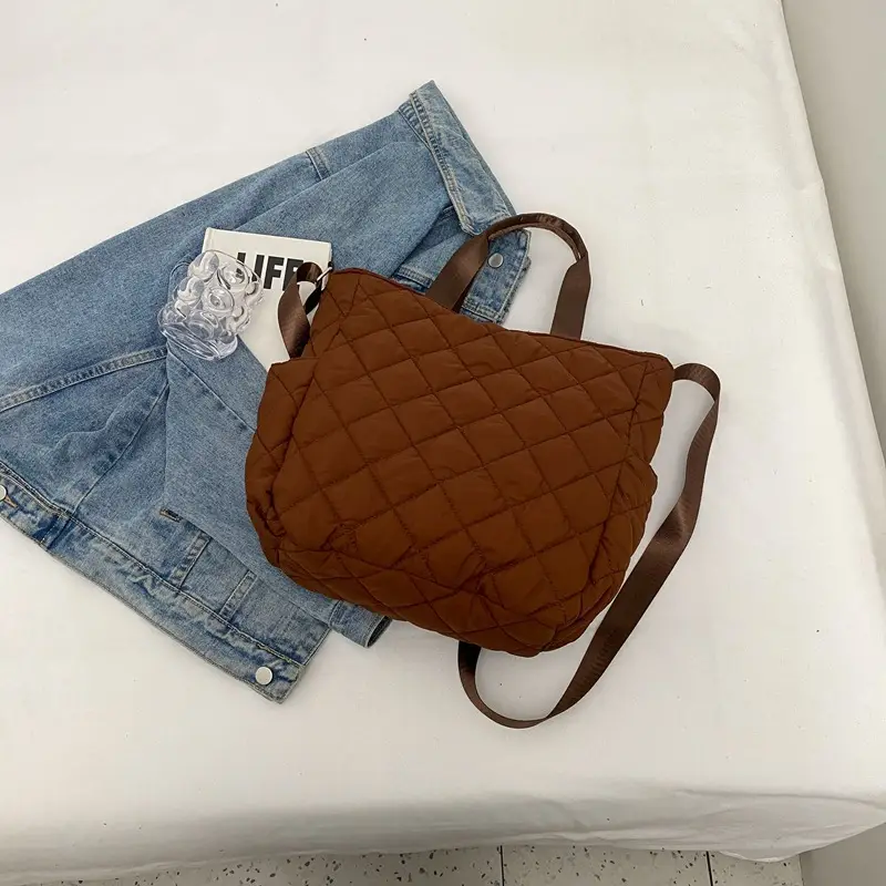 Japanese-Style Quilted Shoulder Bag for Women - Image 2