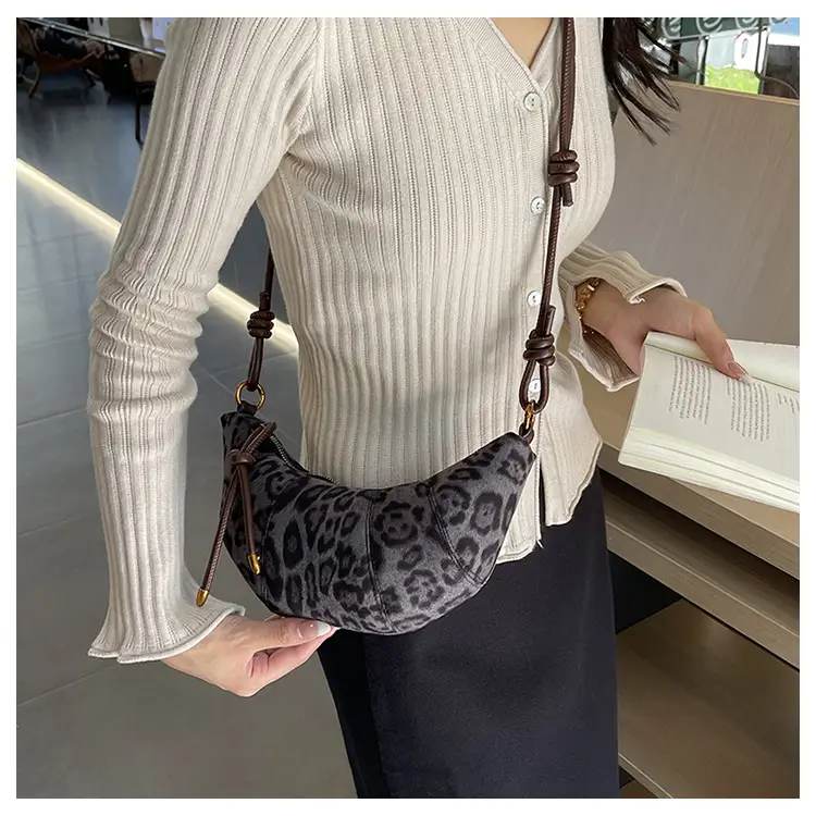 Women Leopard Print Crossbody Bag 2025 — feature 20