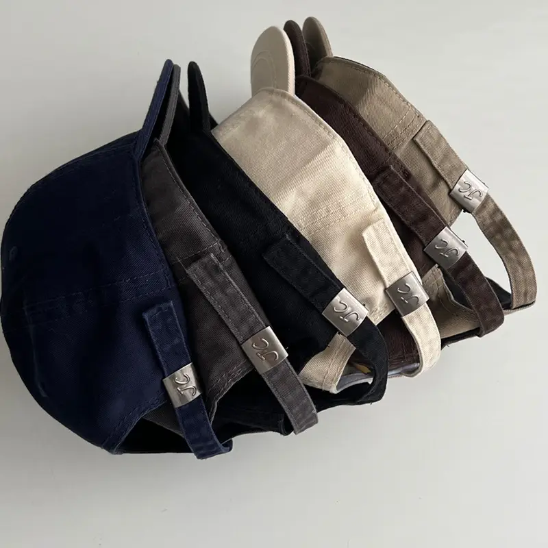 American Retro Elephant Cap Women Summer Short Brim Duckbill Cap — feature 10