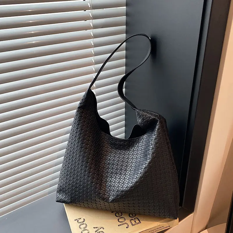 Women Retro Woven Tote Bag Brown 2025