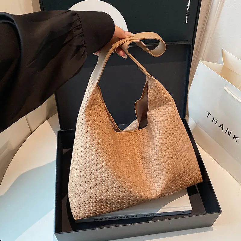 Women Retro Woven Tote Bag Brown 2025
