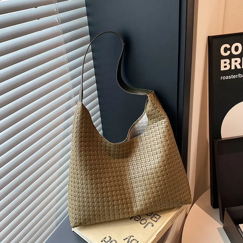 Women Retro Woven Tote Bag Brown 2025