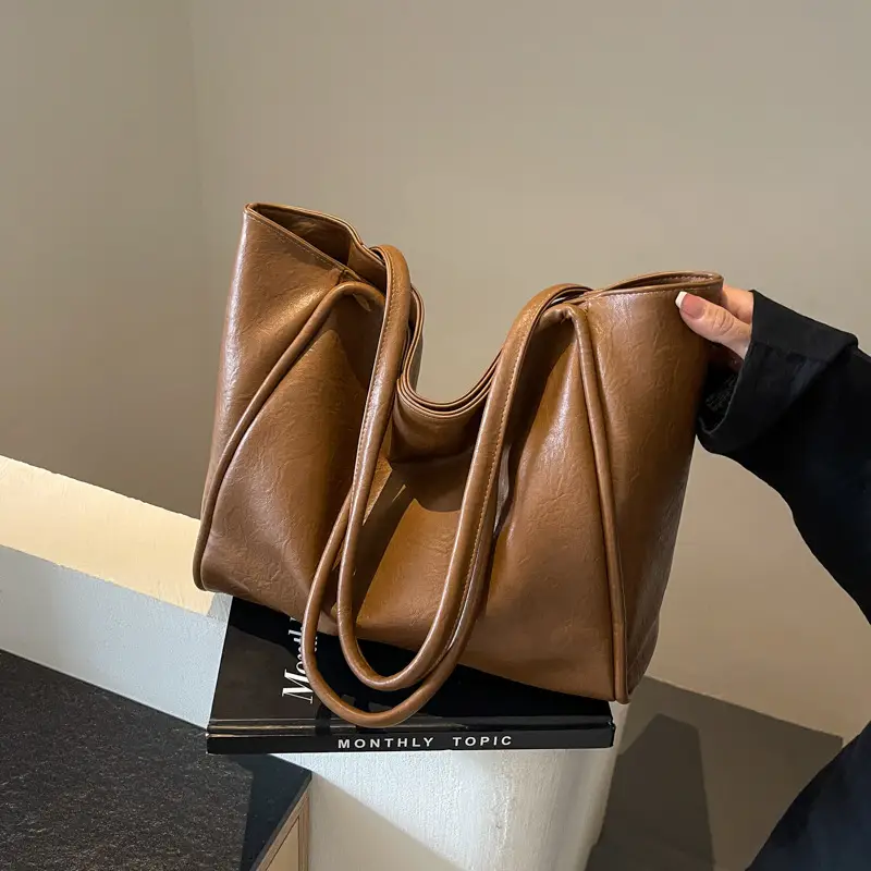 Large Capacity Soft Leather Tote Bag for Women - Image 6
