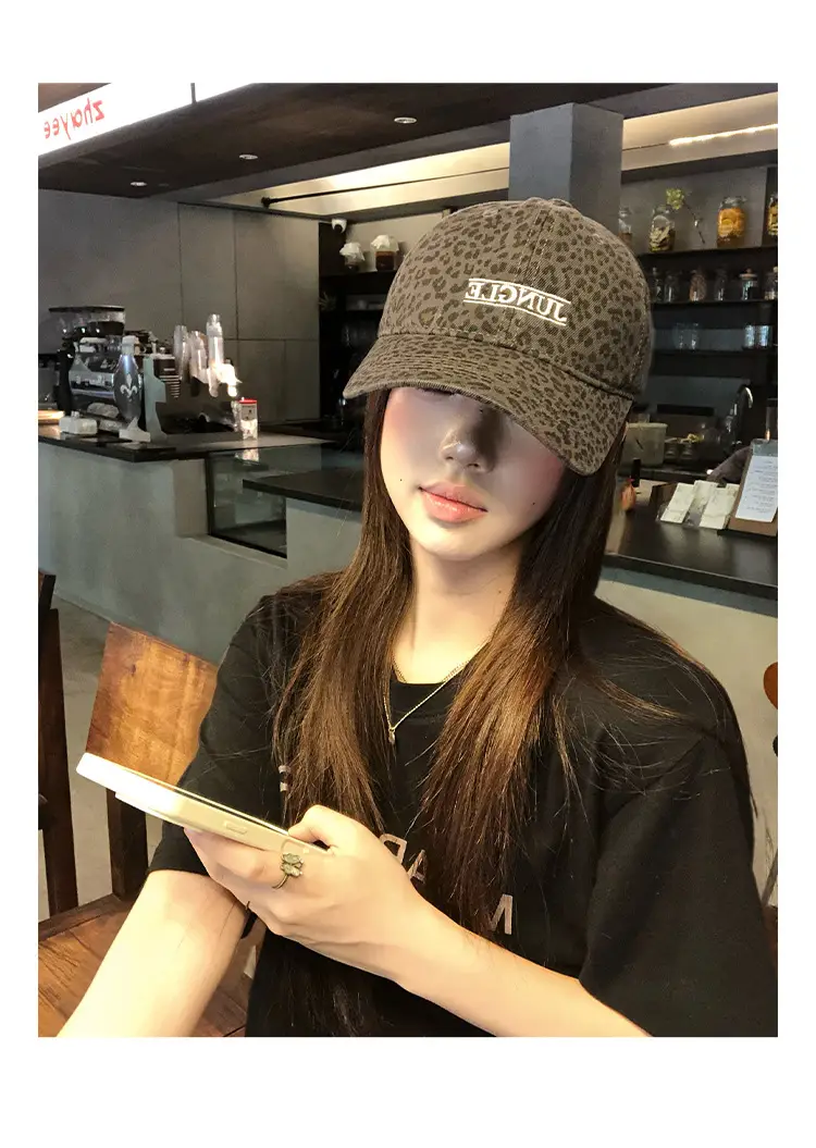 American Retro Leopard Print Cap for Women — feature 11