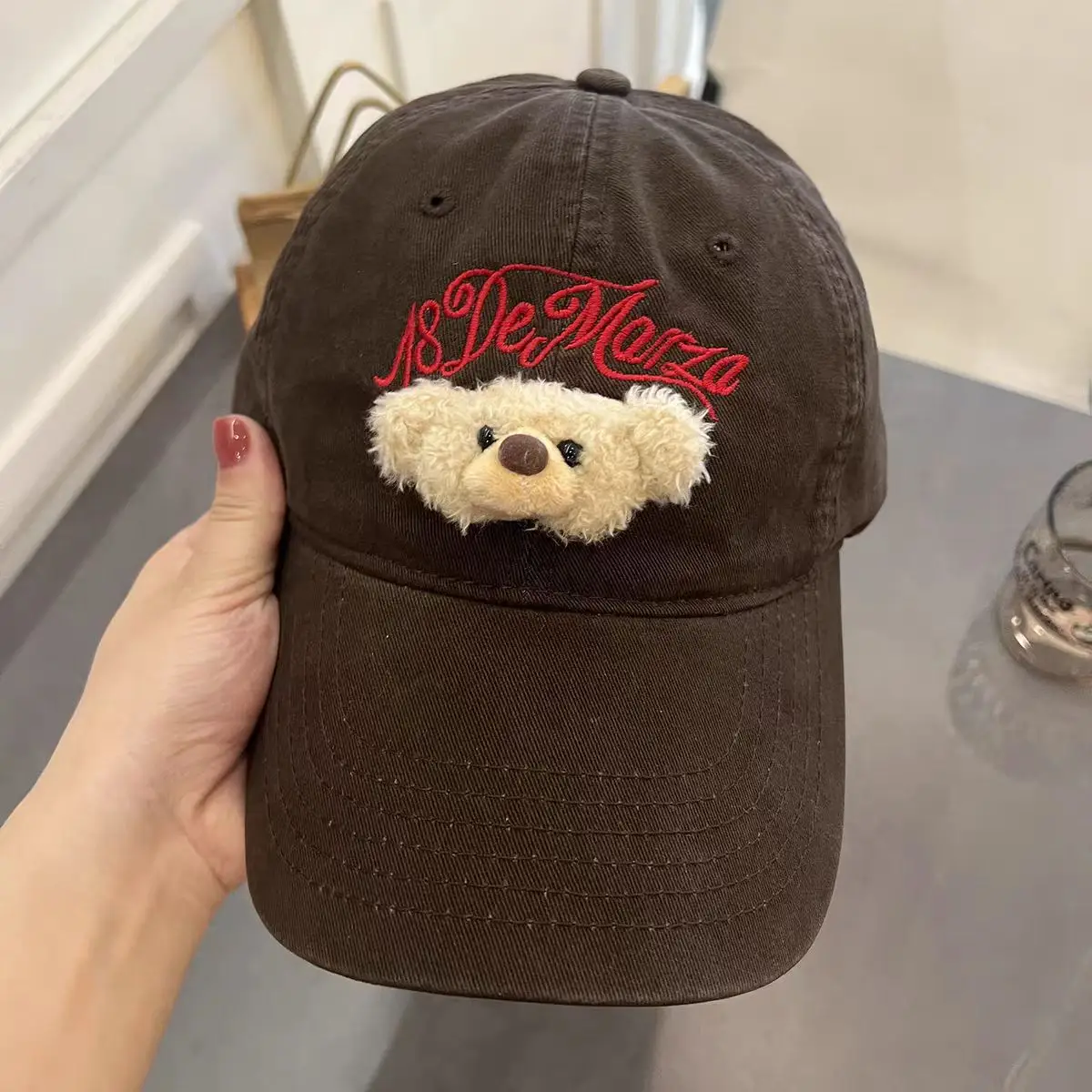 Women's Brown Embroidered Baseball Cap Sunshade Hat - Image 5