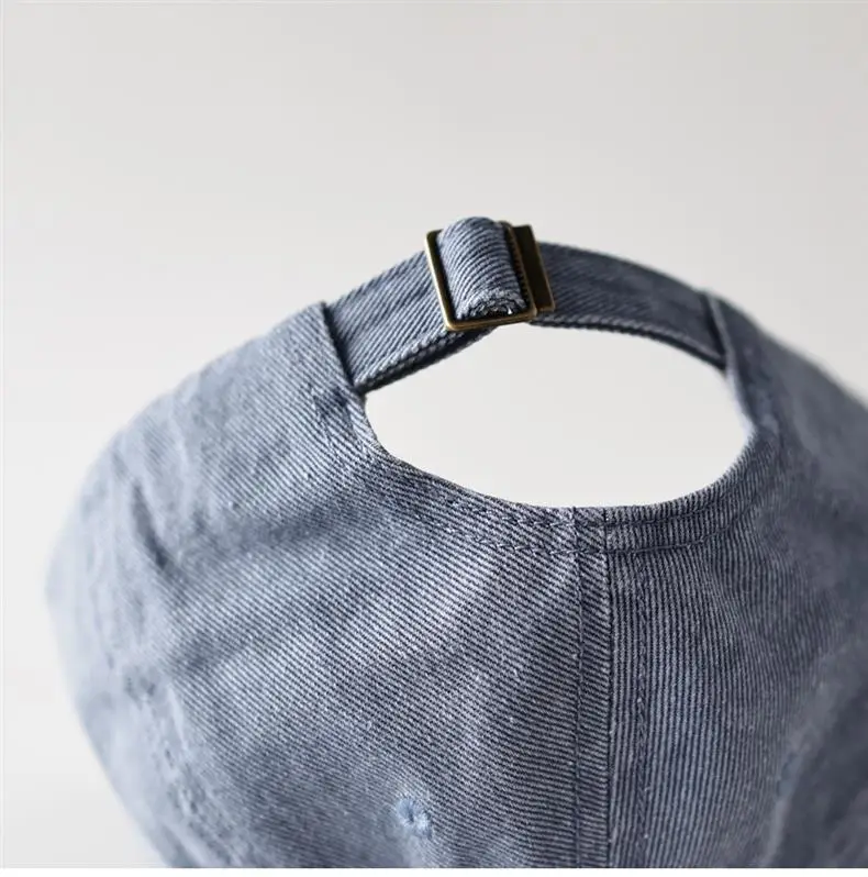 Gray Embroidered Baseball Cap for Men Women Sunshade Casual — feature 11