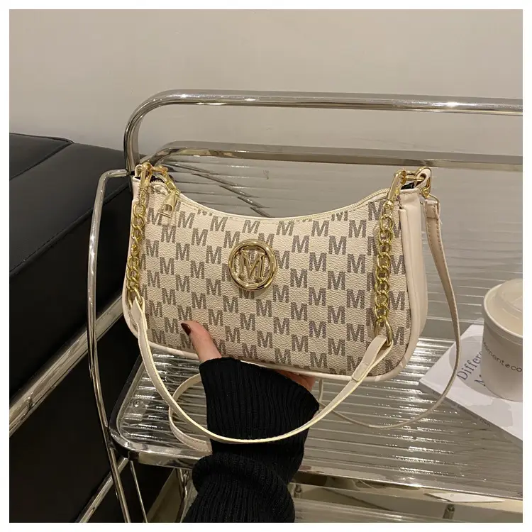Women's Small Crossbody Bag with Gold Chain — feature 15