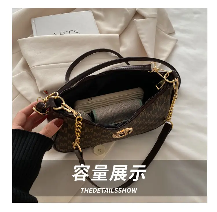 Women's Small Crossbody Bag with Gold Chain — feature 7