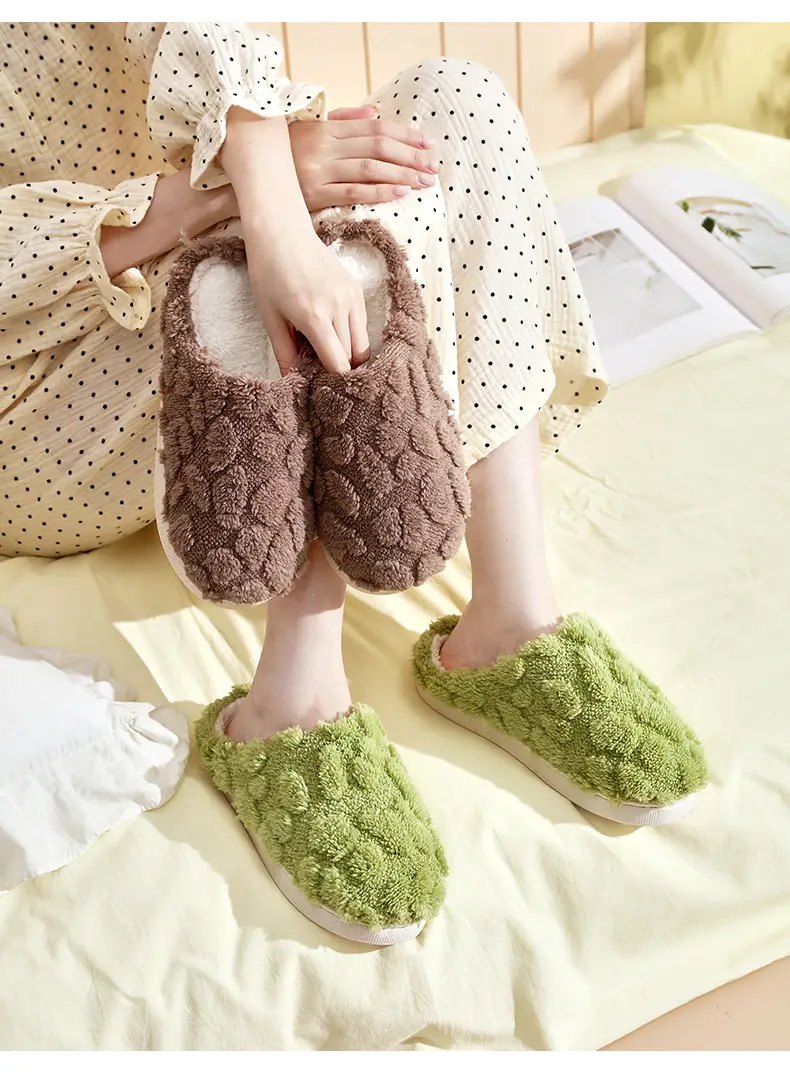Simple Versatile Thick Cotton Slippers for Home, Non-Slip Guest Slippers, Autumn and Winter Cotton Slippers, Trendy Ins-Style Plush Cotton Shoes — feature 12