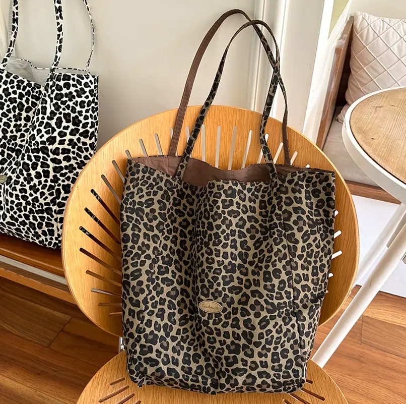 Leopard Print Spaghetti Strap Tote Bag Women — feature 7