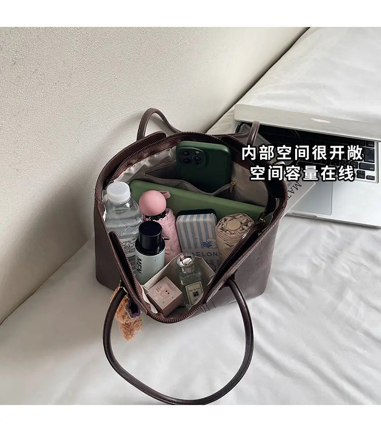 White Korean Style Retro Shoulder Bag for Women — feature 9