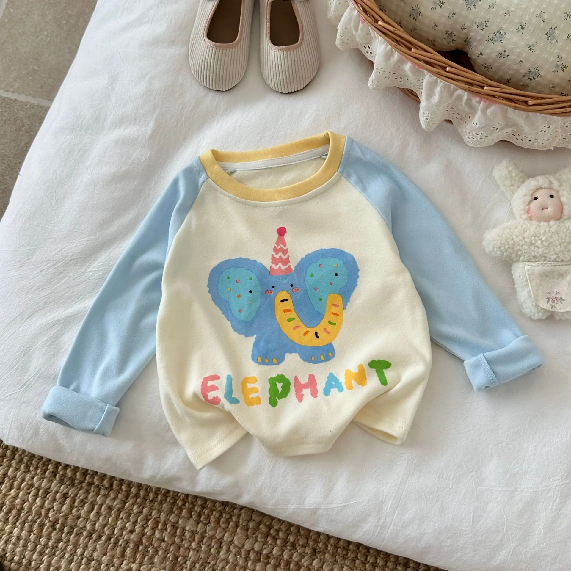 Girls' Elephant Long Sleeve T-Shirt Cream Blue — feature 11