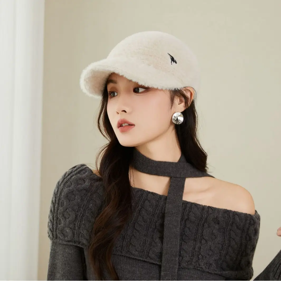 2025 Plush Duckbill Cap Winter Women's Warm Hat - Image 3