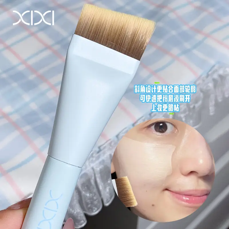 Xixi Ultra-Thin Foundation Brush Beveled Angle - Image 4