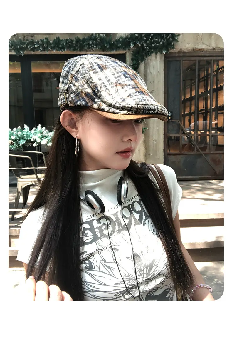 Japanese Retro Plaid Forward Cap for Women Summer 2025 Large Head Circumference Reverse-Wear Duckbill Hat Face-Slimming Beret — feature 6