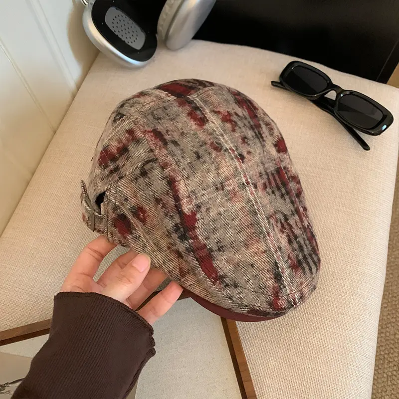 Japanese Retro Plaid Forward Cap for Women Summer 2025 Large Head Circumference Reverse-Wear Duckbill Hat Face-Slimming Beret - Image 2